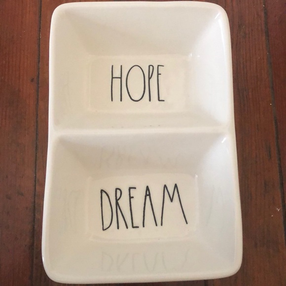 🥳LIKE NEW RAE DUNN “HOPE AND DREAM” TRAY 🥳 - Picture 1 of 1